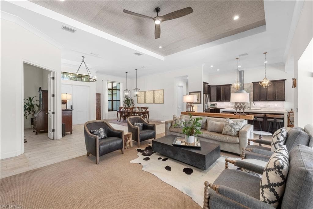 5234 Cherry Wood Dr, Naples, FL 34119-7