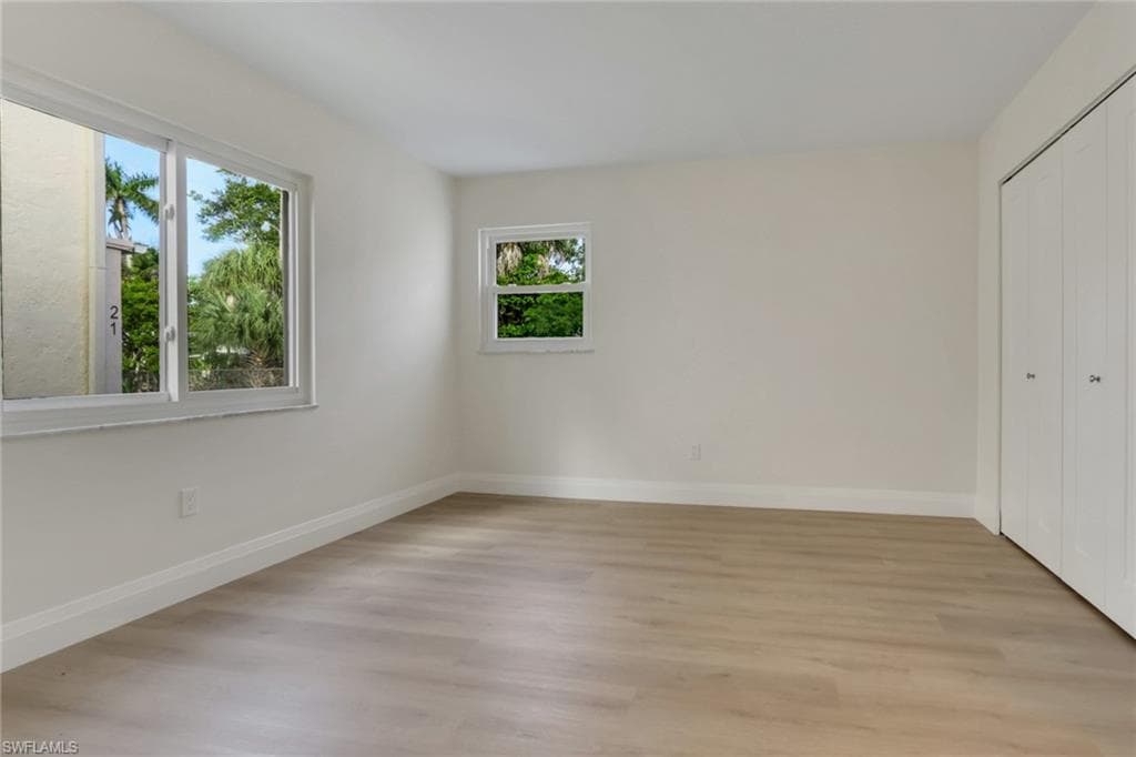 1155 Sandpiper St E3, Naples, FL 34102-24