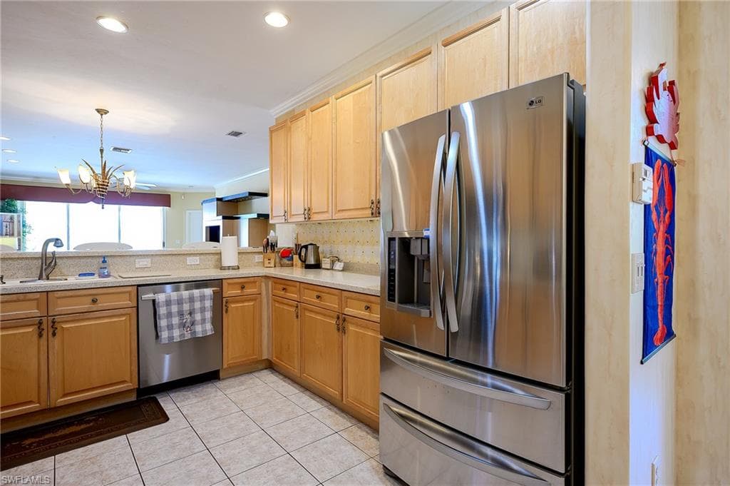 1992 Crestview Way A95, Naples, FL 34119-9
