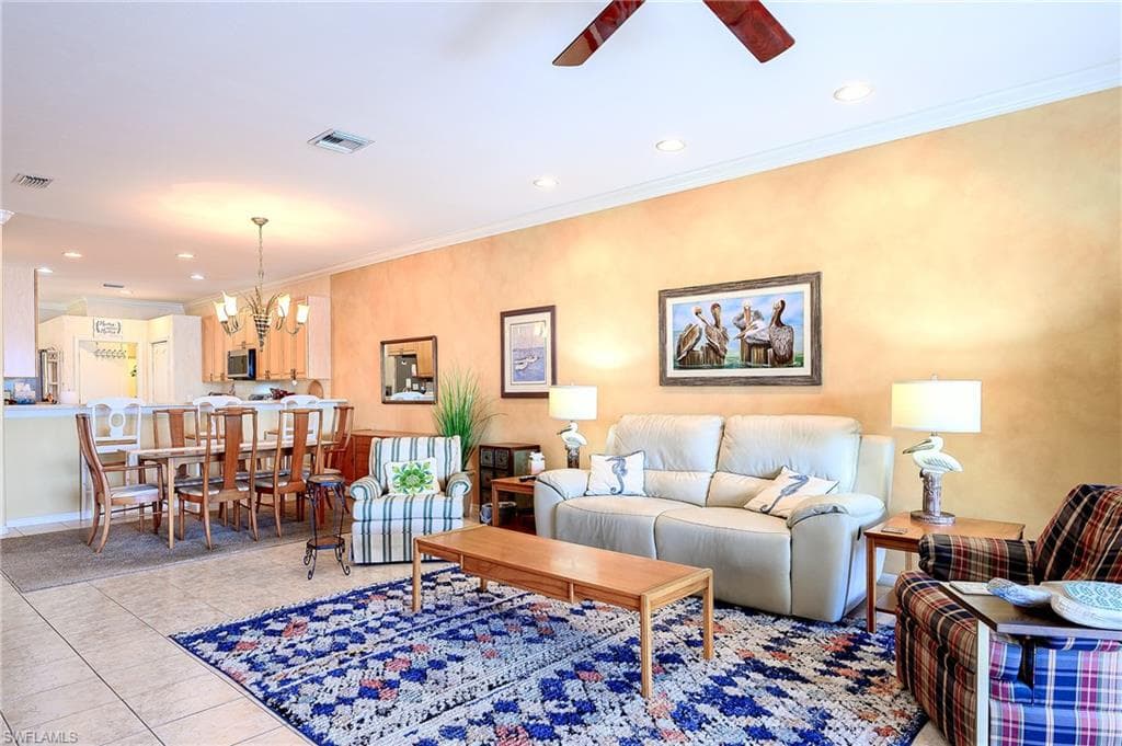 1992 Crestview Way A95, Naples, FL 34119-10