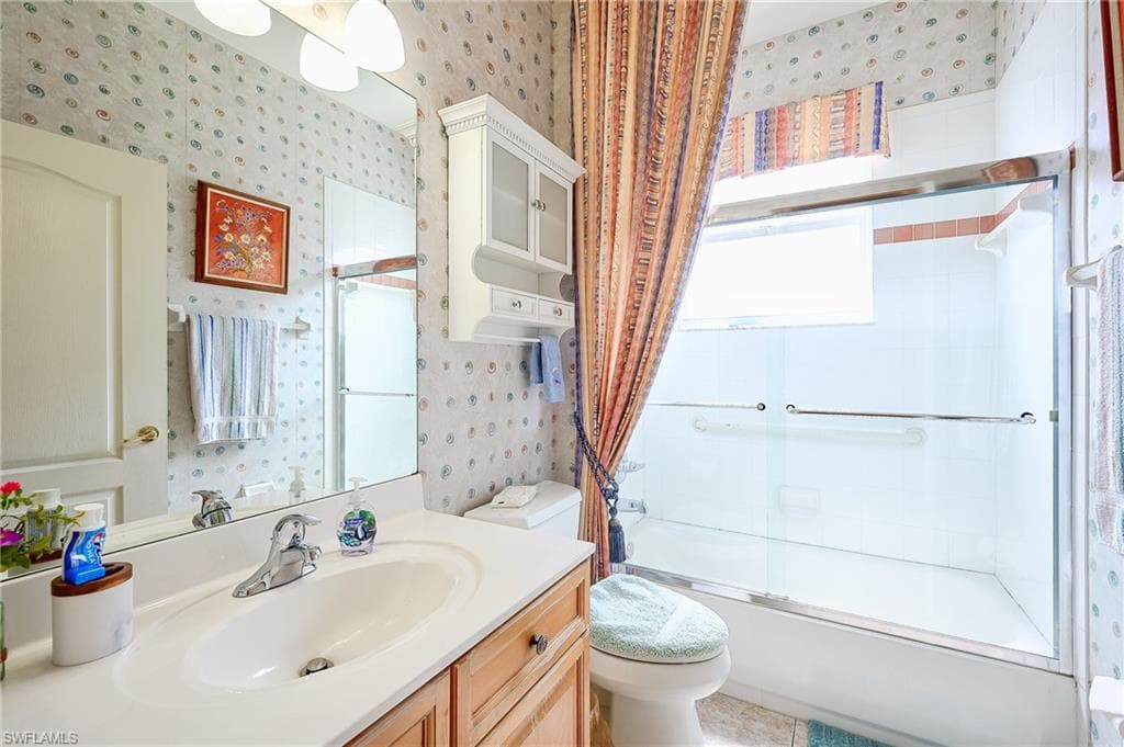 1992 Crestview Way A95, Naples, FL 34119-20