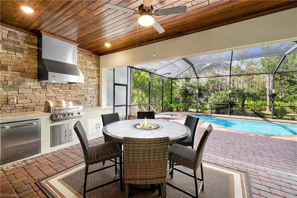 17250 Galway Run, Bonita Springs, FL 34135-9
