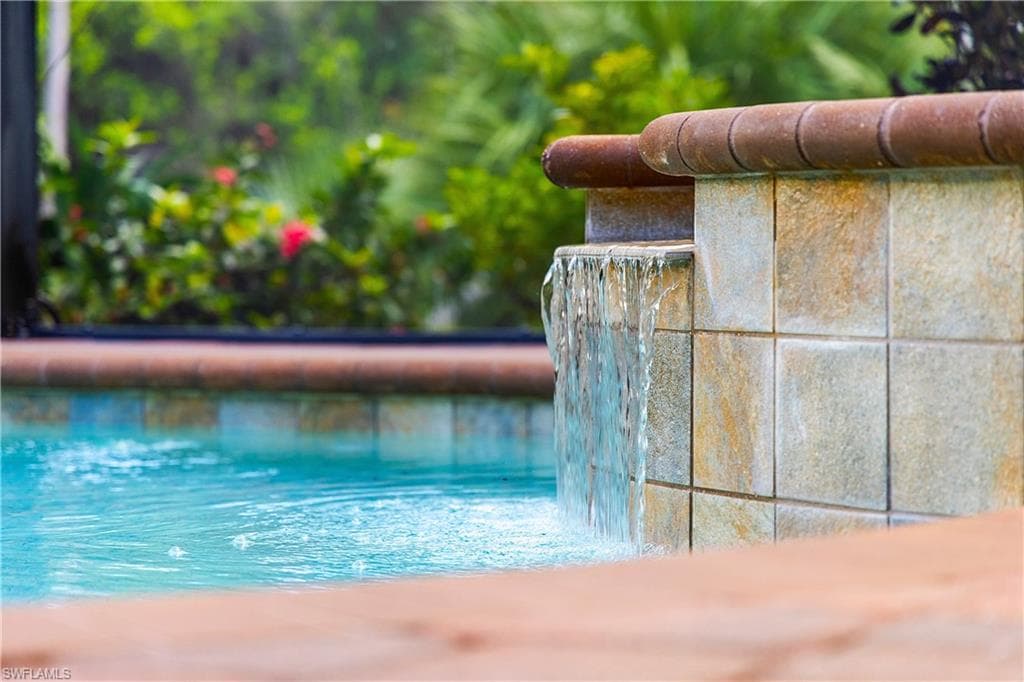 17250 Galway Run, Bonita Springs, FL 34135-12