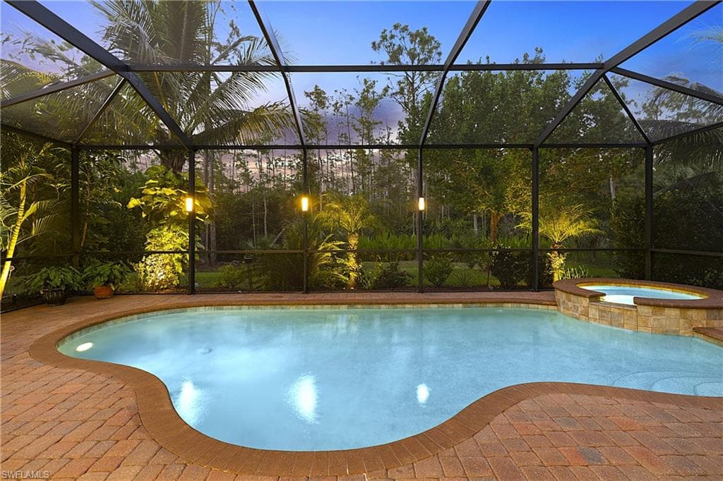 17250 Galway Run, Bonita Springs, FL 34135-2
