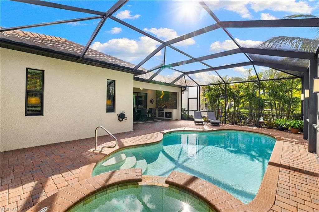 17250 Galway Run, Bonita Springs, FL 34135-50
