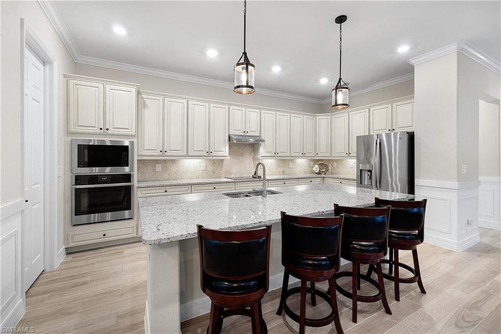 17250 Galway Run, Bonita Springs, FL 34135-5