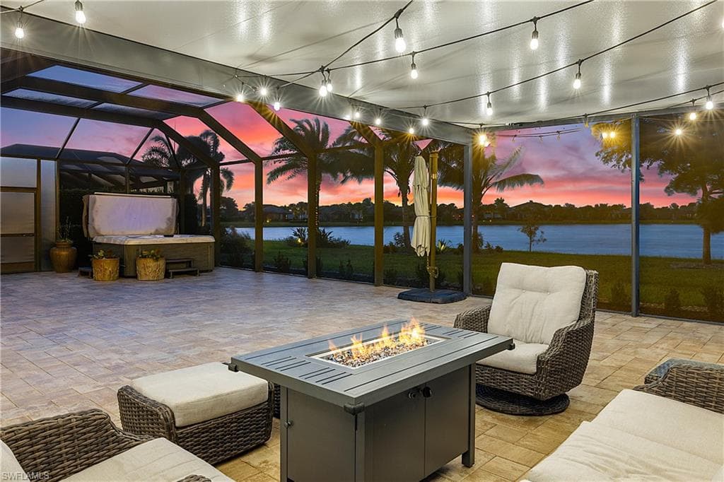 17425 Newberry Ln, Estero, FL 33928-9