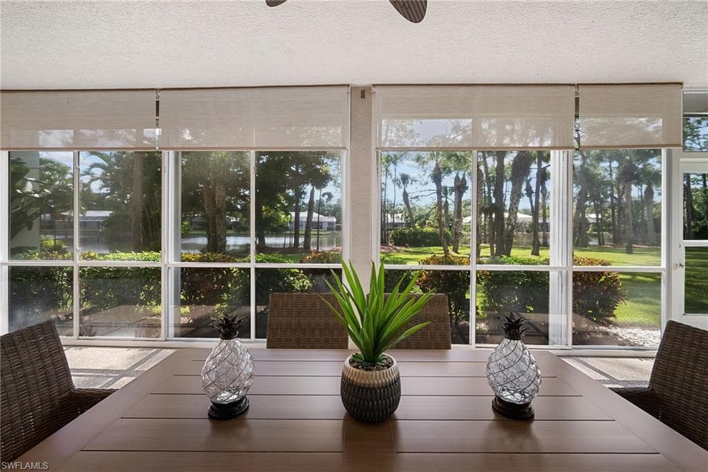 760 Waterford Dr 104, Naples, FL 34113-16