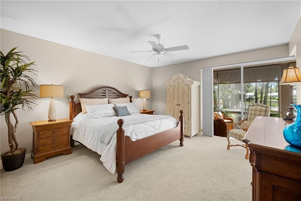 760 Waterford Dr 104, Naples, FL 34113-17