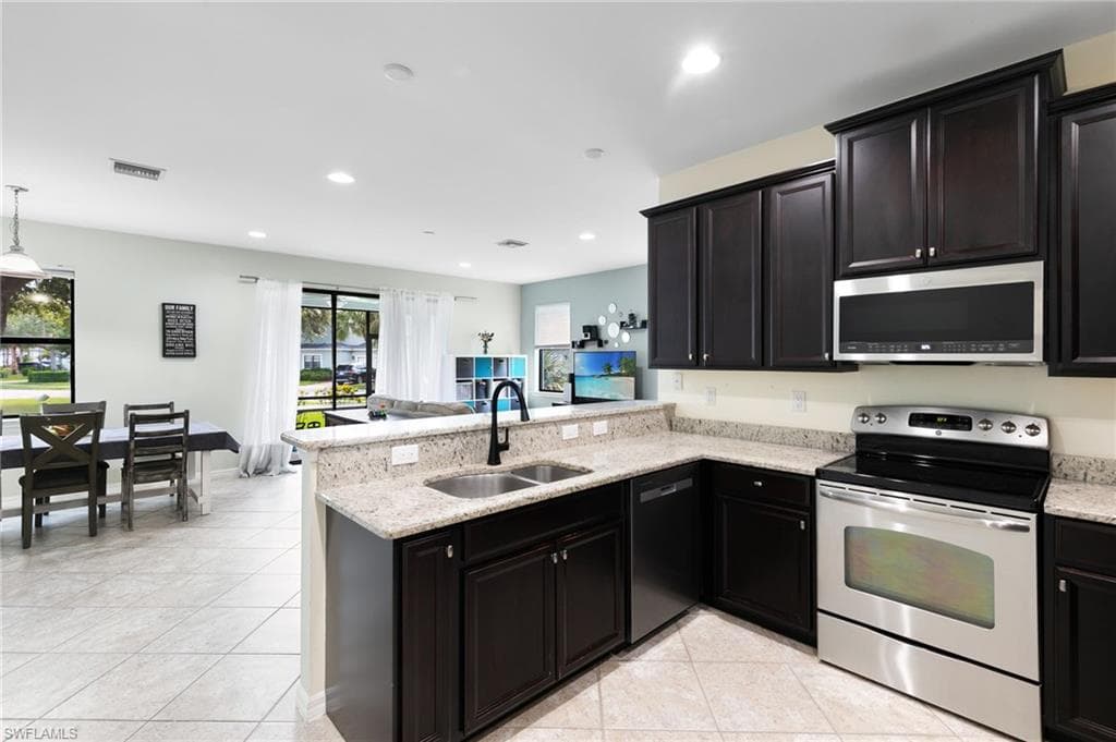 14824 Sutherland Ave 428, Naples, FL 34119-9