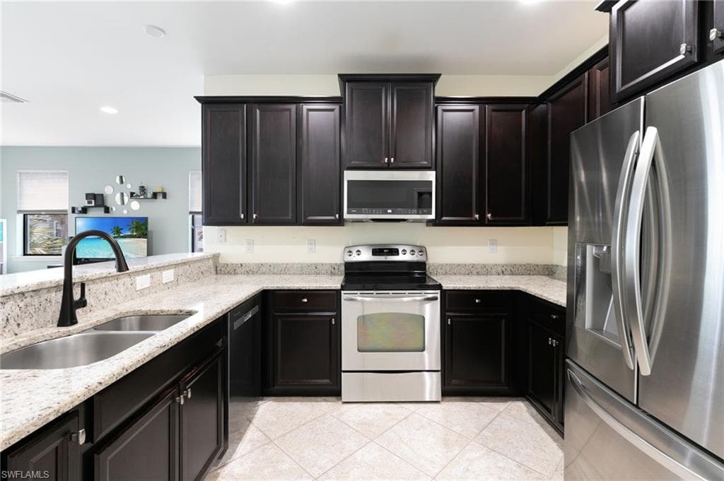 14824 Sutherland Ave 428, Naples, FL 34119-10