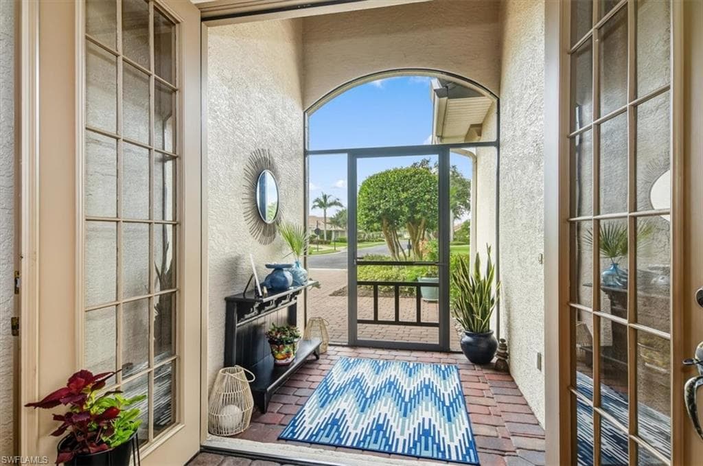 6965 Bent Grass Dr, Naples, FL 34113-2