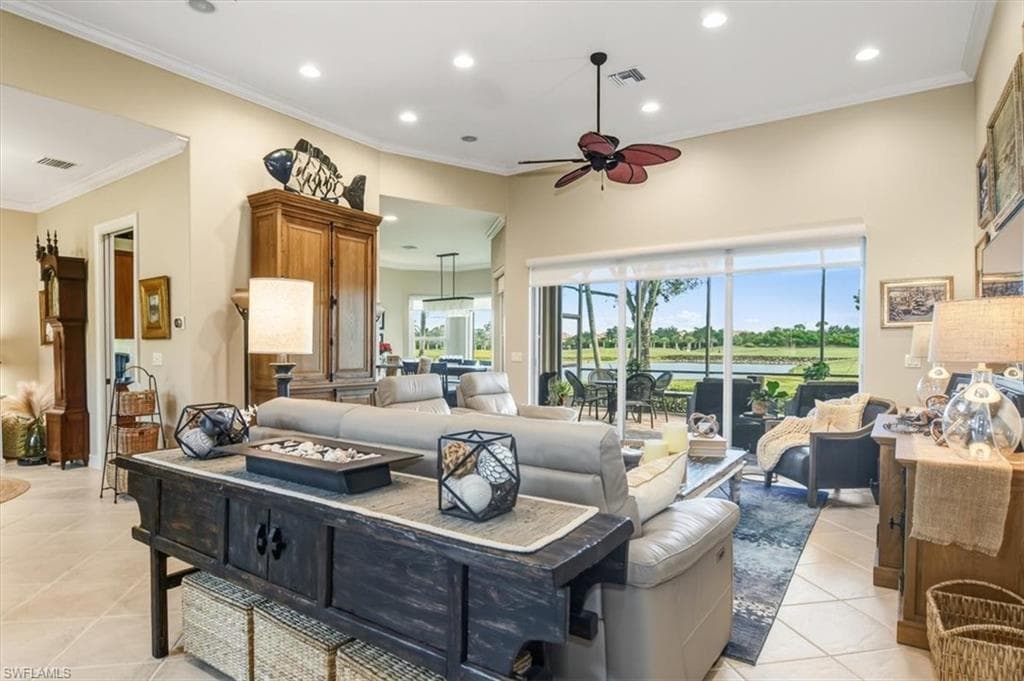 6965 Bent Grass Dr, Naples, FL 34113-4