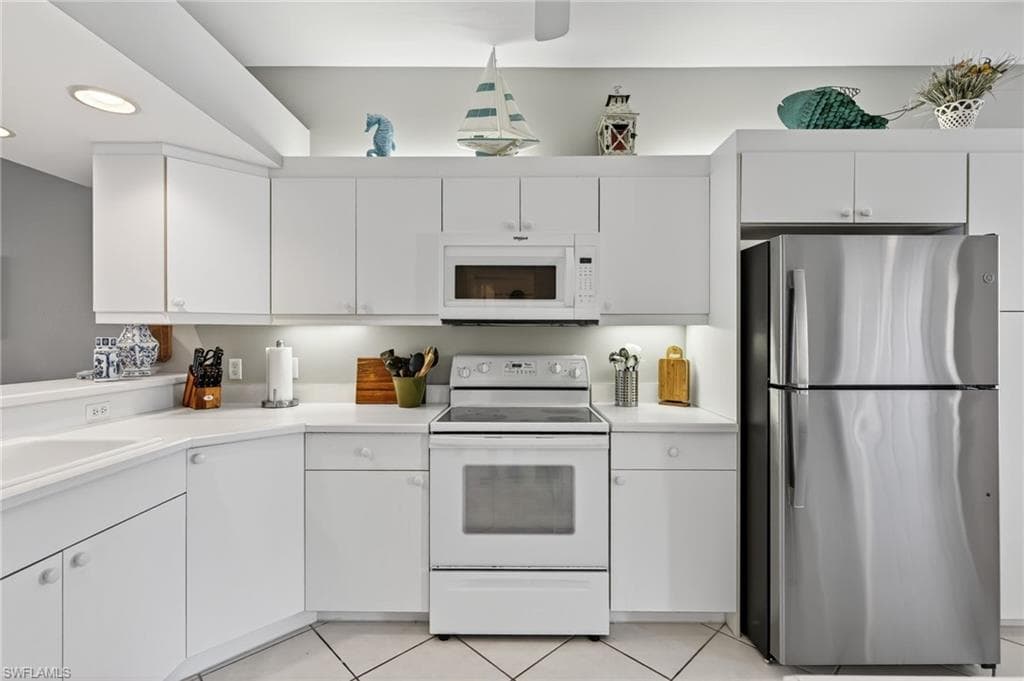 2345 Magnolia Ln 6709, Naples, FL 34112-8