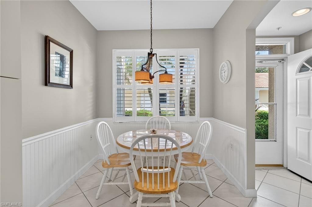 2345 Magnolia Ln 6709, Naples, FL 34112-10