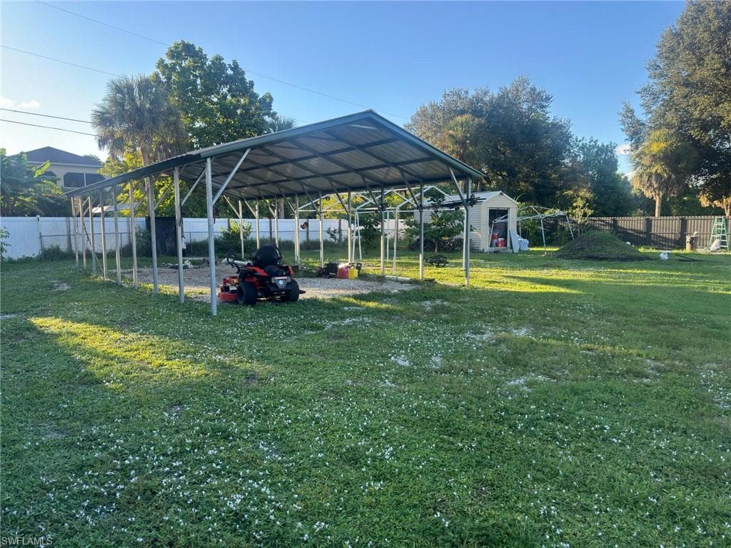411 Roosevelt Ave, Lehigh Acres, FL 33936-16