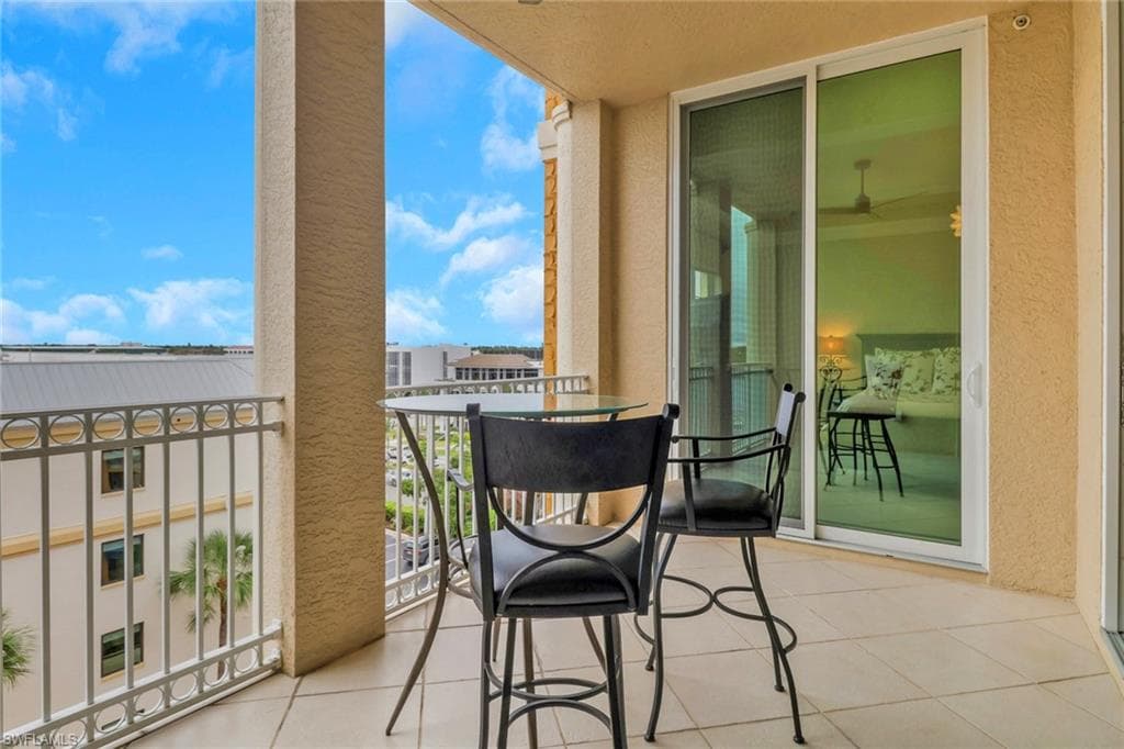 450 Bayfront Pl 4509, Naples, FL 34102-14