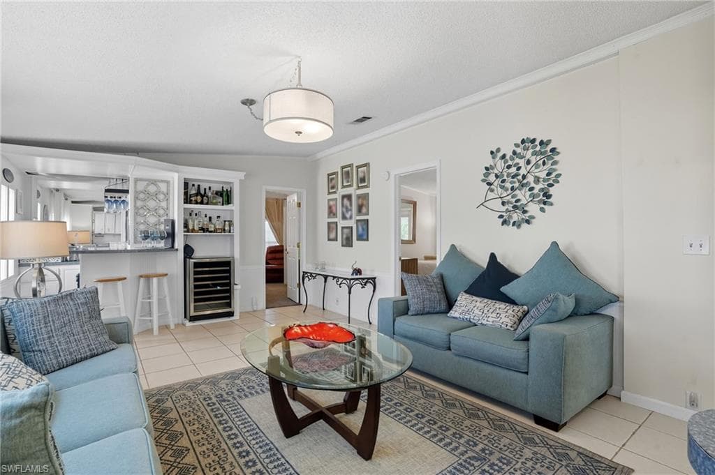 114 Audubon Rd, Naples, FL 34114-13