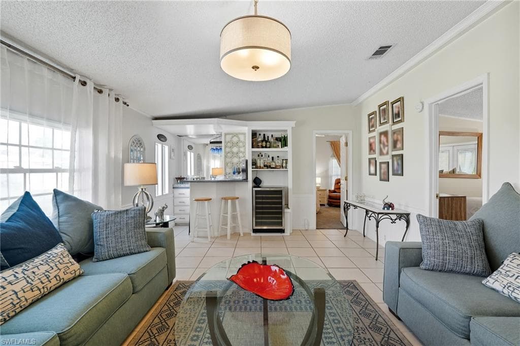 114 Audubon Rd, Naples, FL 34114-14