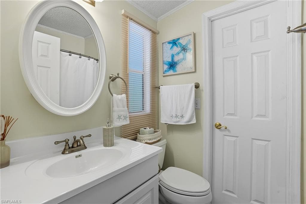 114 Audubon Rd, Naples, FL 34114-28