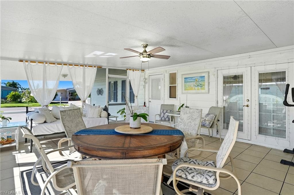 114 Audubon Rd, Naples, FL 34114-31