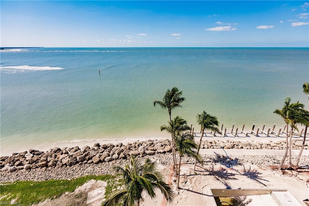 990 Cape Marco Dr 703, Marco Island, FL 34145-1