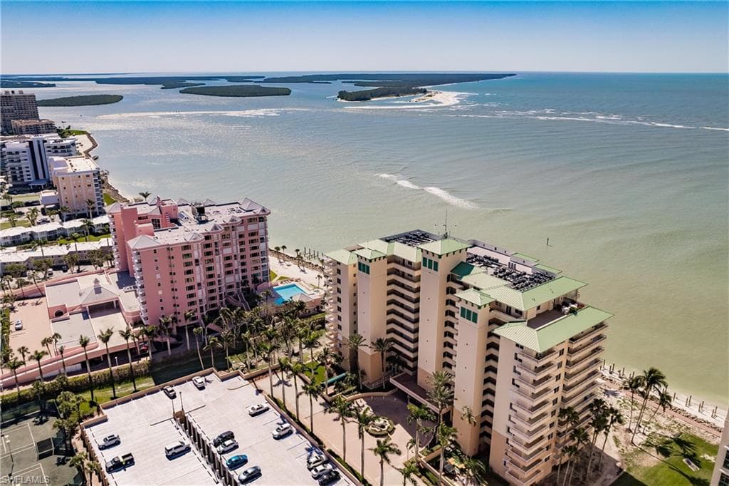 990 Cape Marco Dr 703, Marco Island, FL 34145-36
