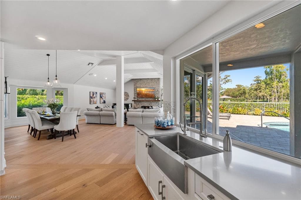 4467 Silver Fox Dr, Naples, FL 34119-12