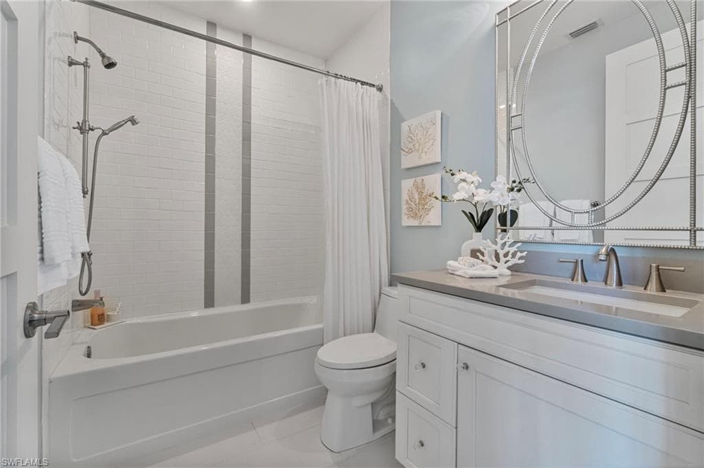 4467 Silver Fox Dr, Naples, FL 34119-24