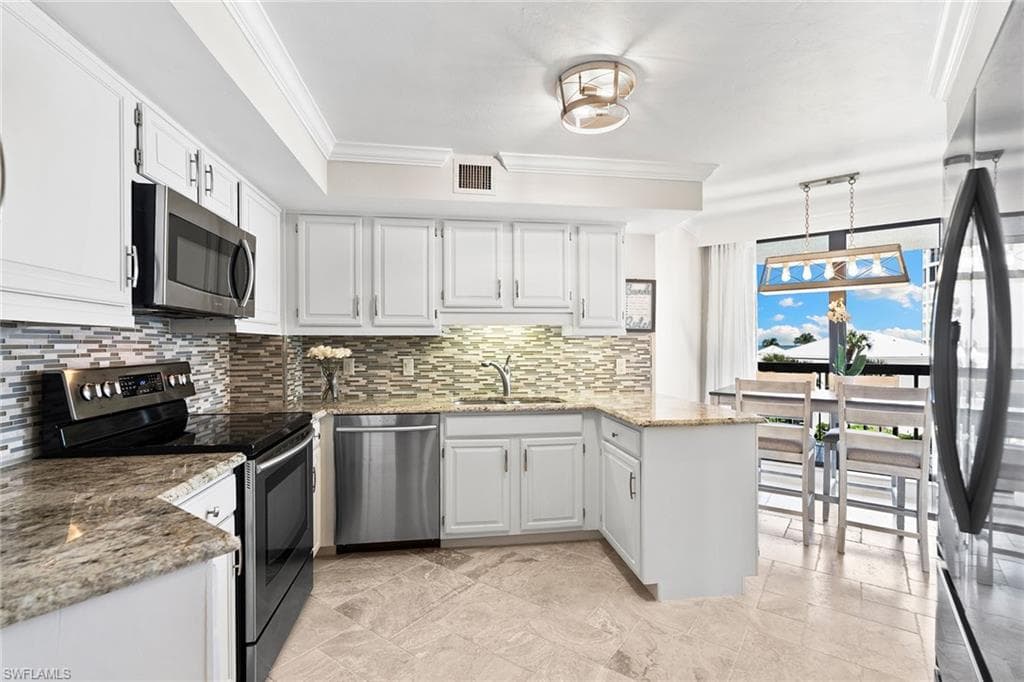 4551 Gulf Shore Blvd N 400, Naples, FL 34103-10