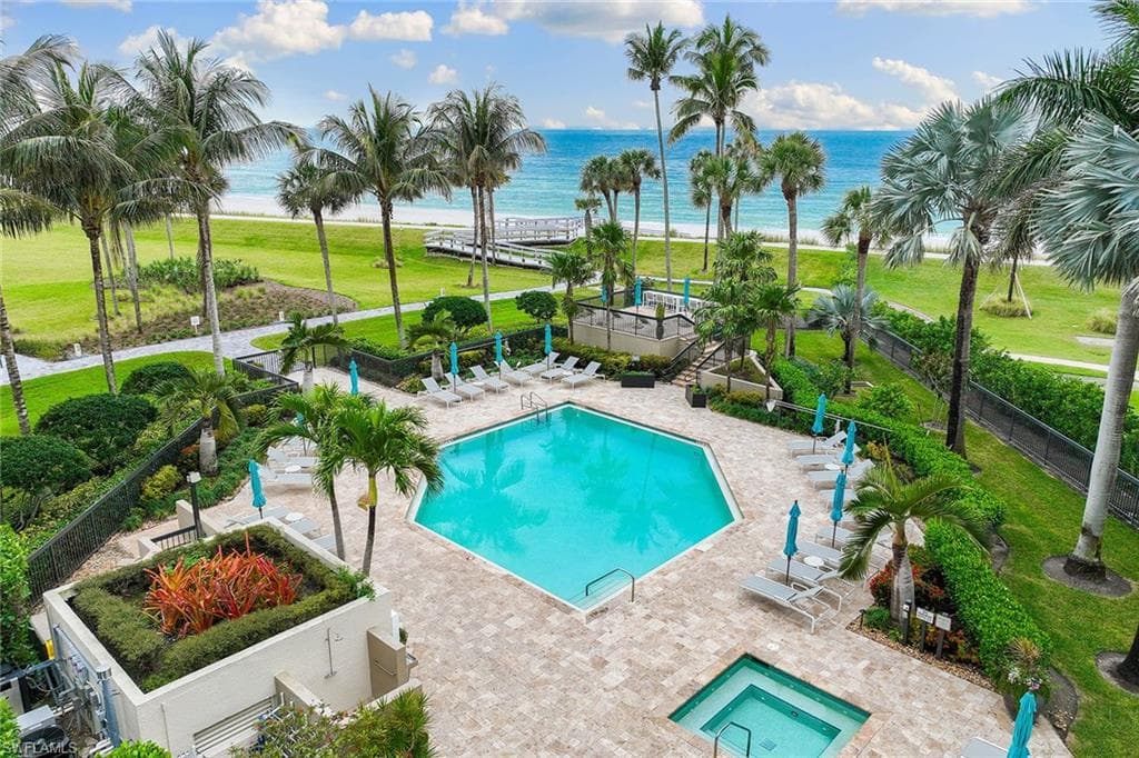 4551 Gulf Shore Blvd N 400, Naples, FL 34103-30