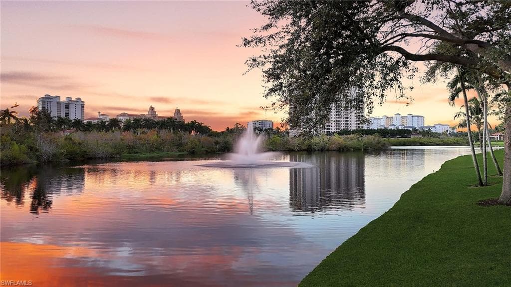 7261 Tilden Ln, Naples, FL 34108-9