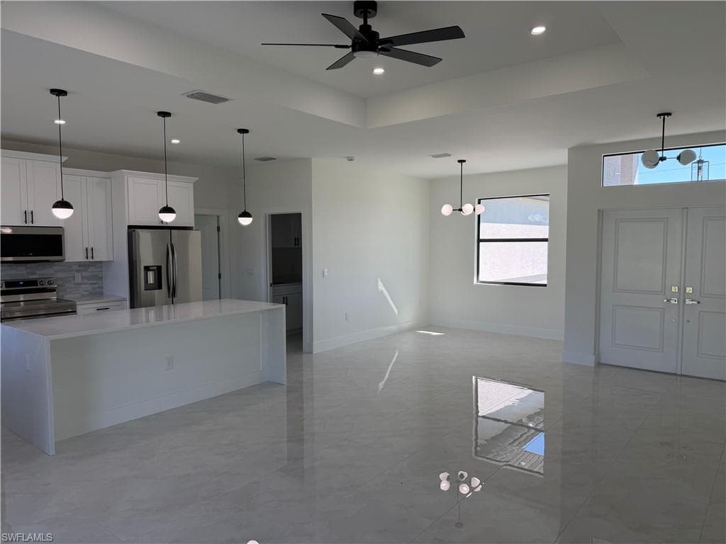 817 Atherton Ave, Lehigh Acres, FL 33971-10