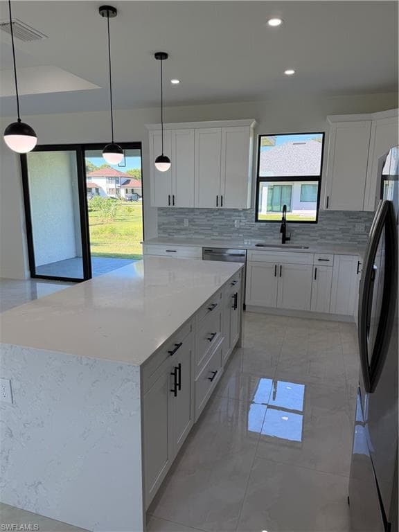817 Atherton Ave, Lehigh Acres, FL 33971-11