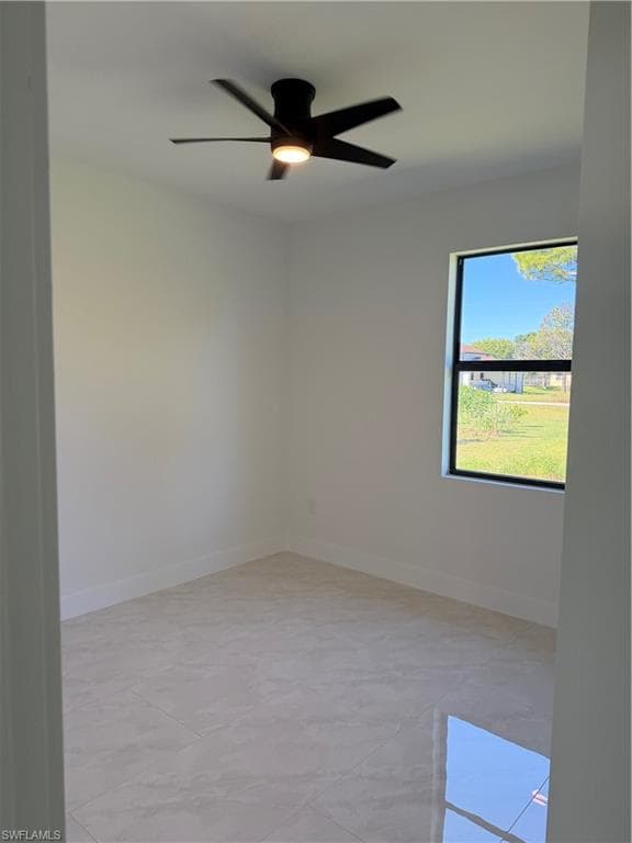 817 Atherton Ave, Lehigh Acres, FL 33971-14