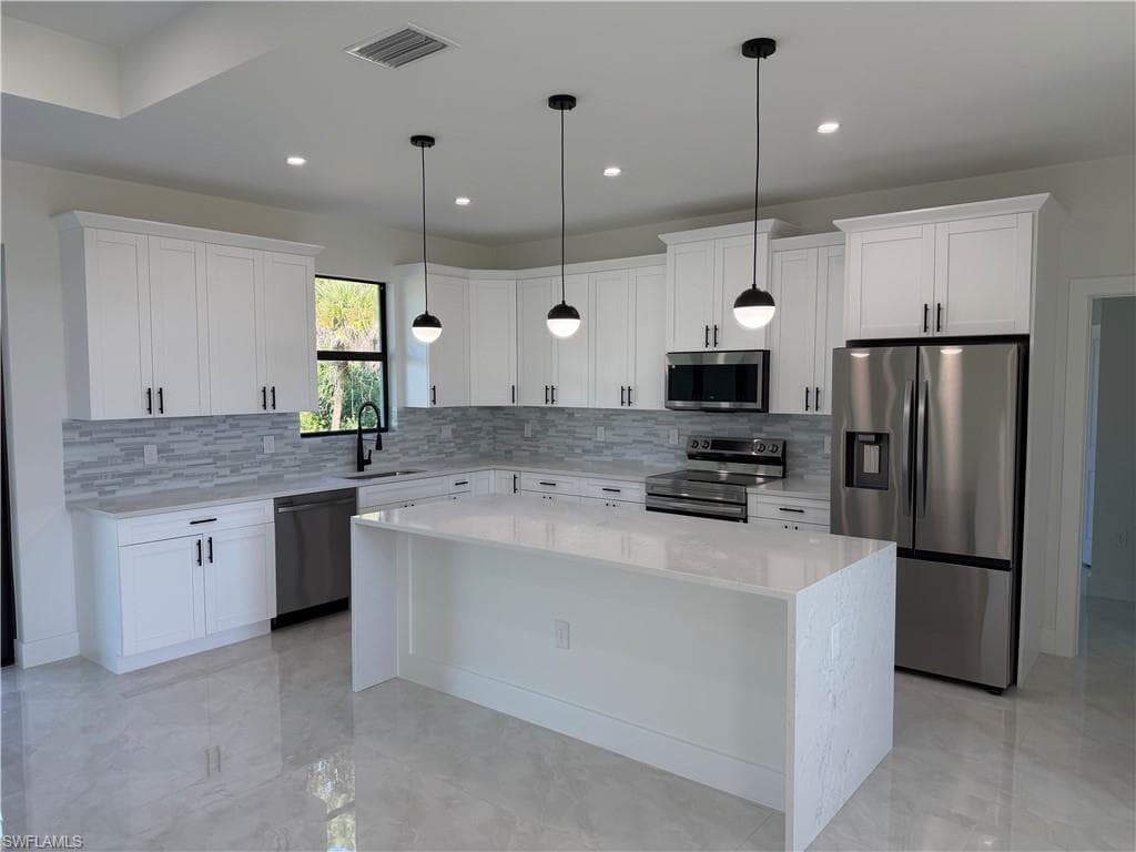 817 Atherton Ave, Lehigh Acres, FL 33971-7