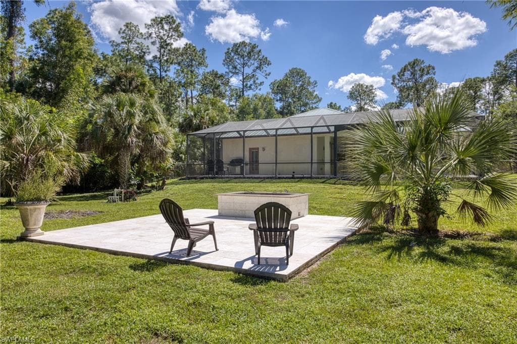 615 12th Ave NE, Naples, FL 34120-41