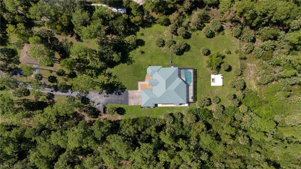 615 12th Ave NE, Naples, FL 34120-5