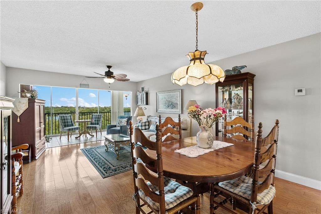 100 Stevens Landing Dr 305, Marco Island, FL 34145-8