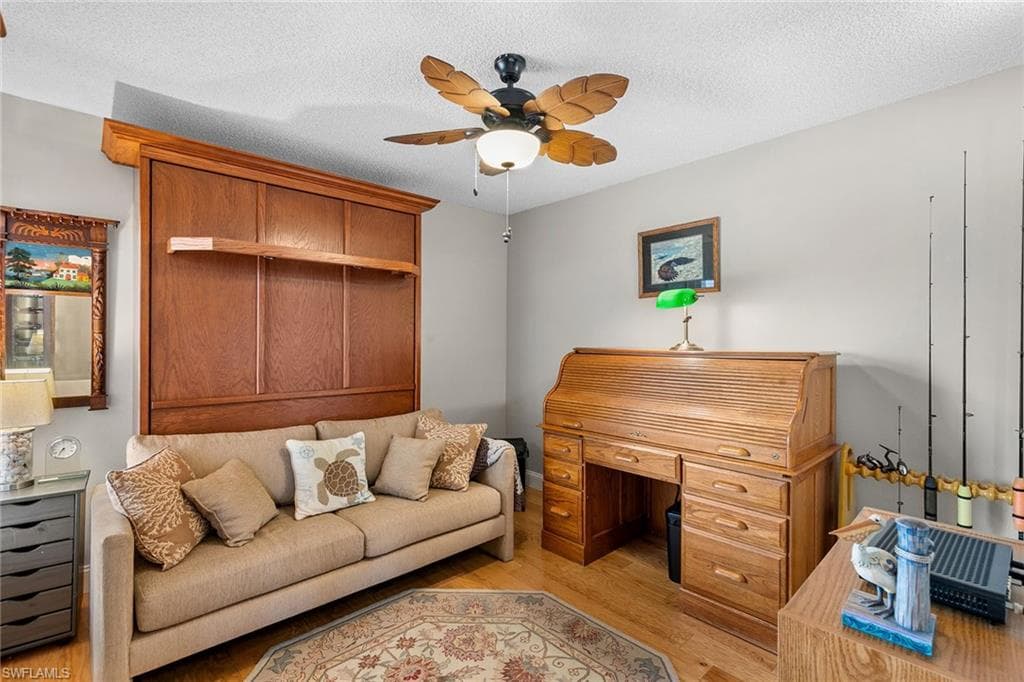 100 Stevens Landing Dr 305, Marco Island, FL 34145-20