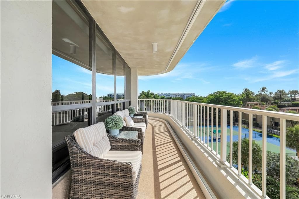 300 Collier Blvd 401, Marco Island, FL 34145-17