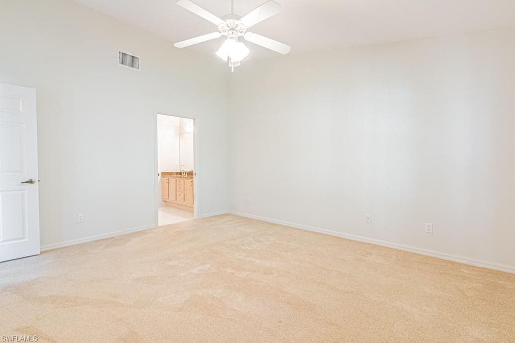 736 Wiggins Lake Dr 202, Naples, FL 34110-18