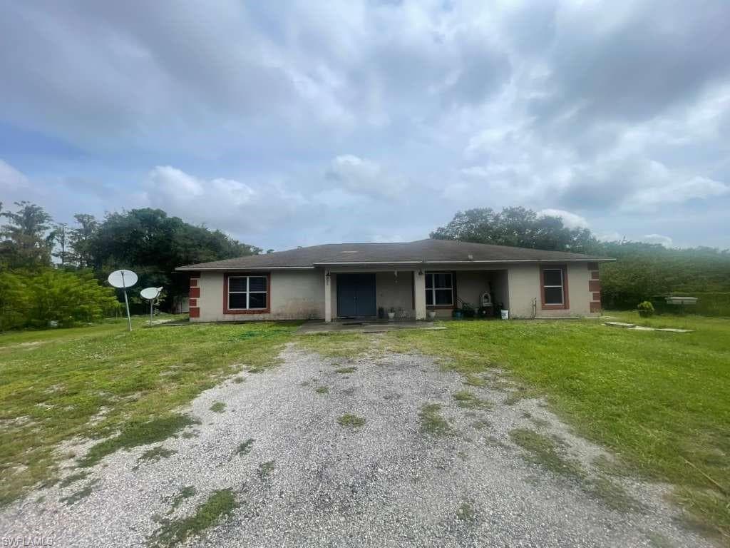 825 Datil St, Clewiston, Fl 33440-1