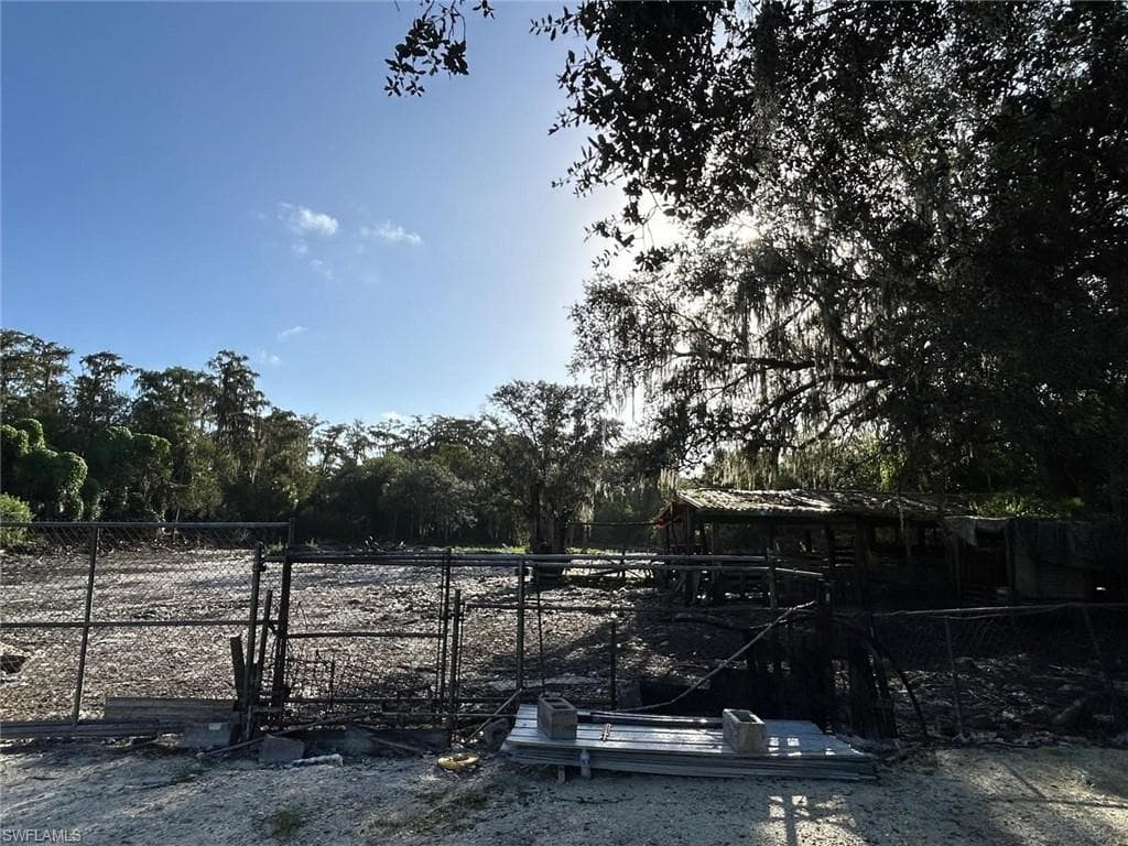 825 Datil St, Clewiston, Fl 33440-45