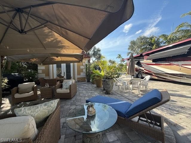 4840 Carriage Ct, Naples, FL 34114-13