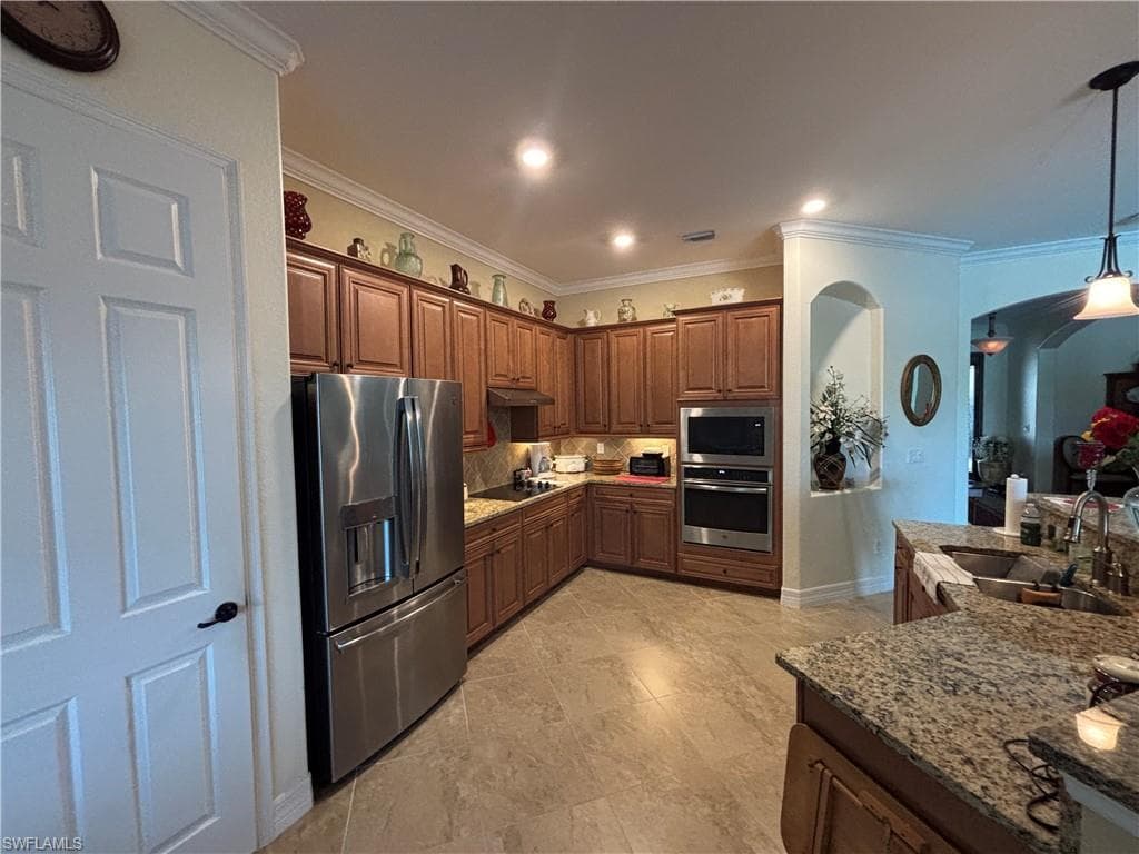 28058 Kerry Ct, Bonita Springs, FL 34135-15