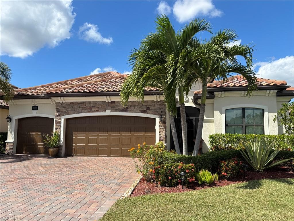 28058 Kerry Ct, Bonita Springs, FL 34135-33