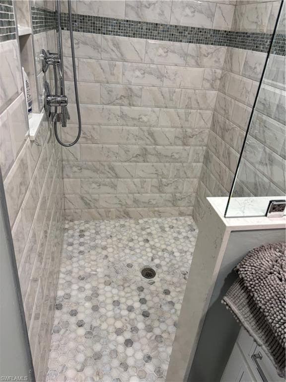 4895 Southern Breeze Dr, Naples, FL 34114-7