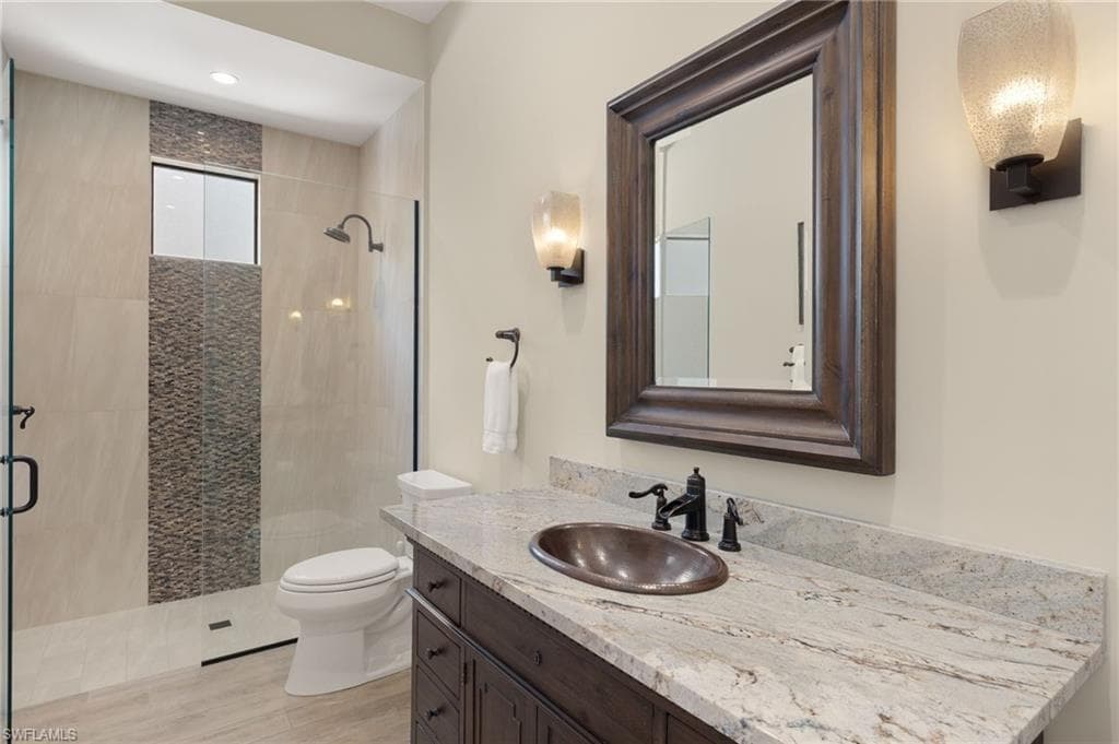 16532 Talis Park Dr, Naples, FL 34110-17