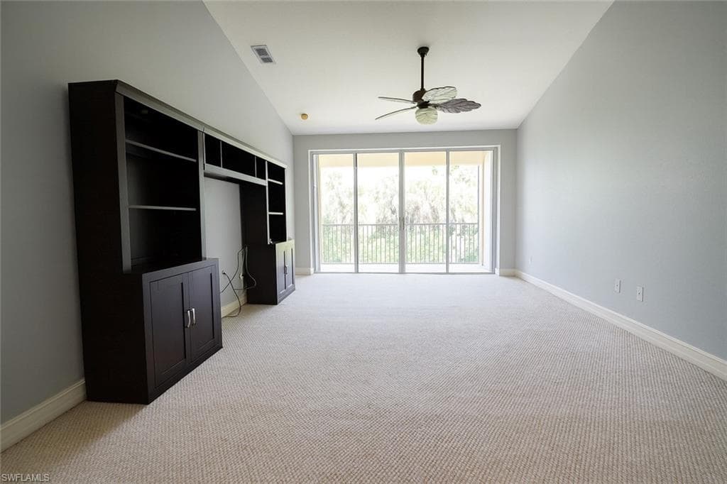 700 Luisa Ln 2, Naples, FL 34104-8